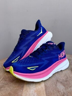 Hoka One One Clifton 9 Evening Sky Coral Blue Running Sneakers Women’s Size 6.5
